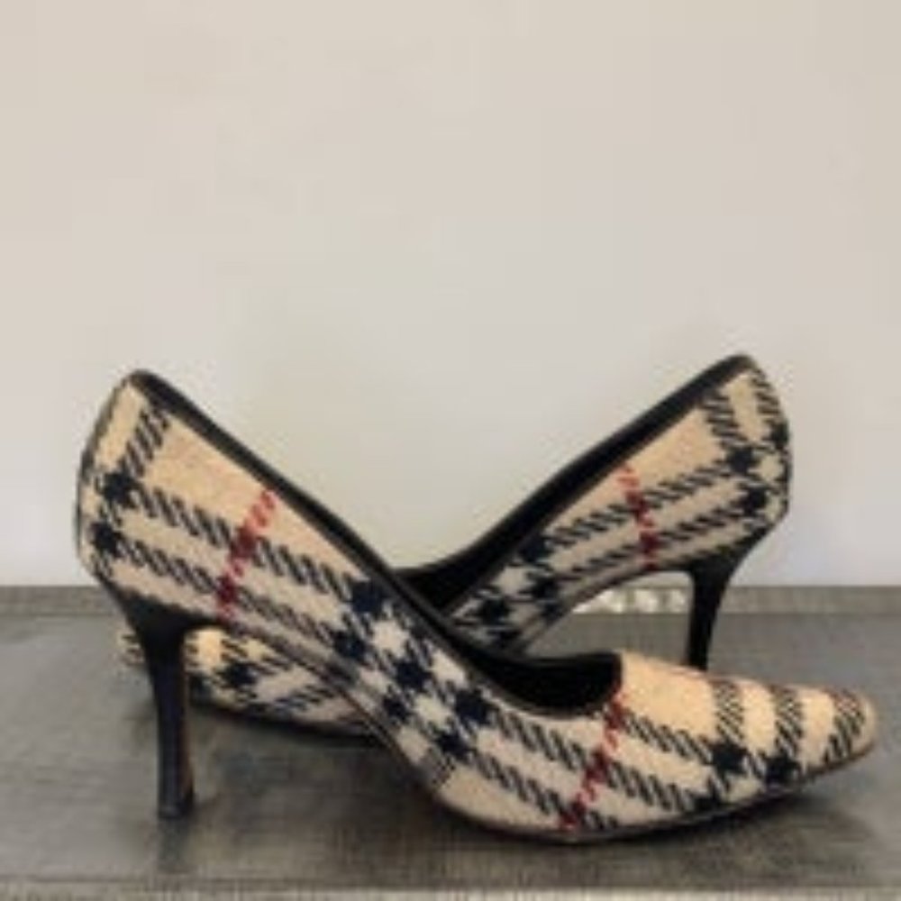 Burberry Nova Check Pumps - Size 37